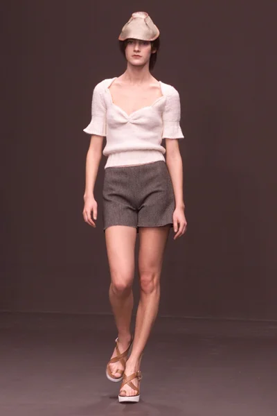 Look 7